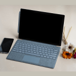 Windows 10 Displays Going Dark Issue Fixed By Microsoft